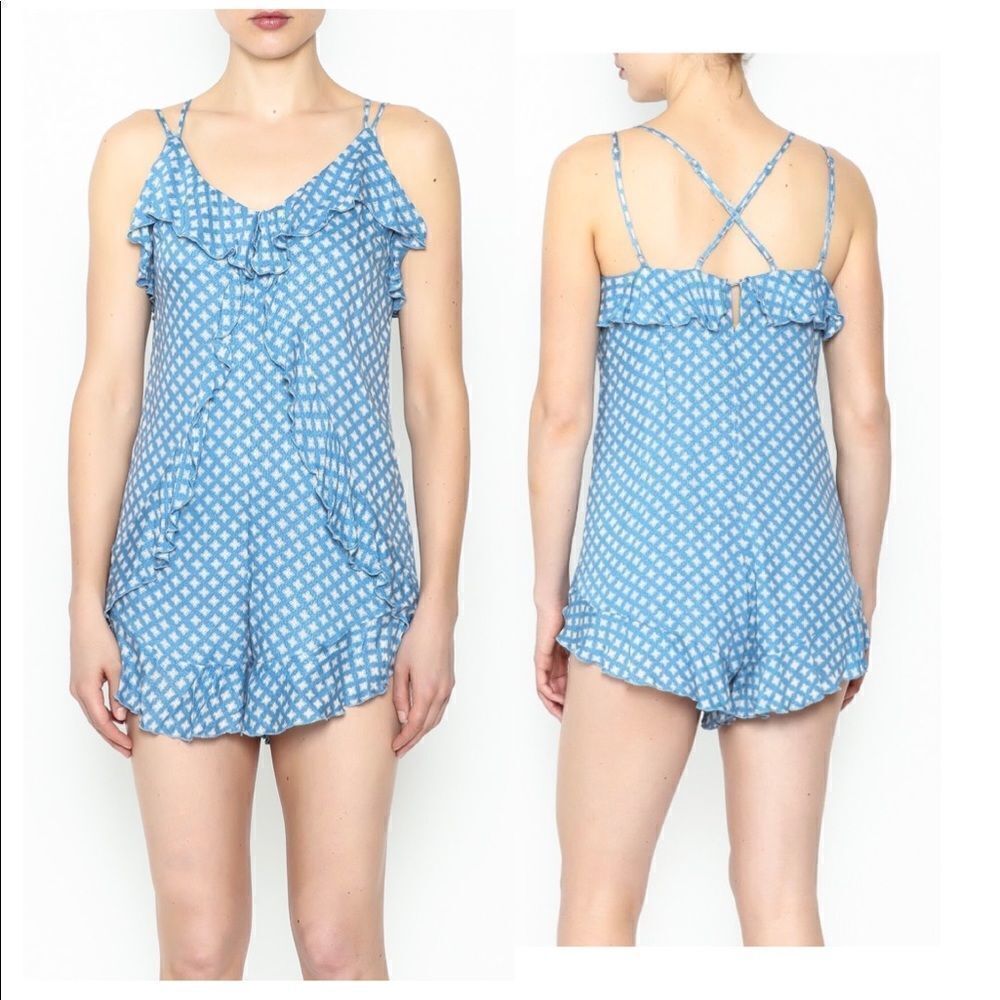 En creme Ruffle Romper Blue Beach Cover-up BNWT - Picture 2 of 3